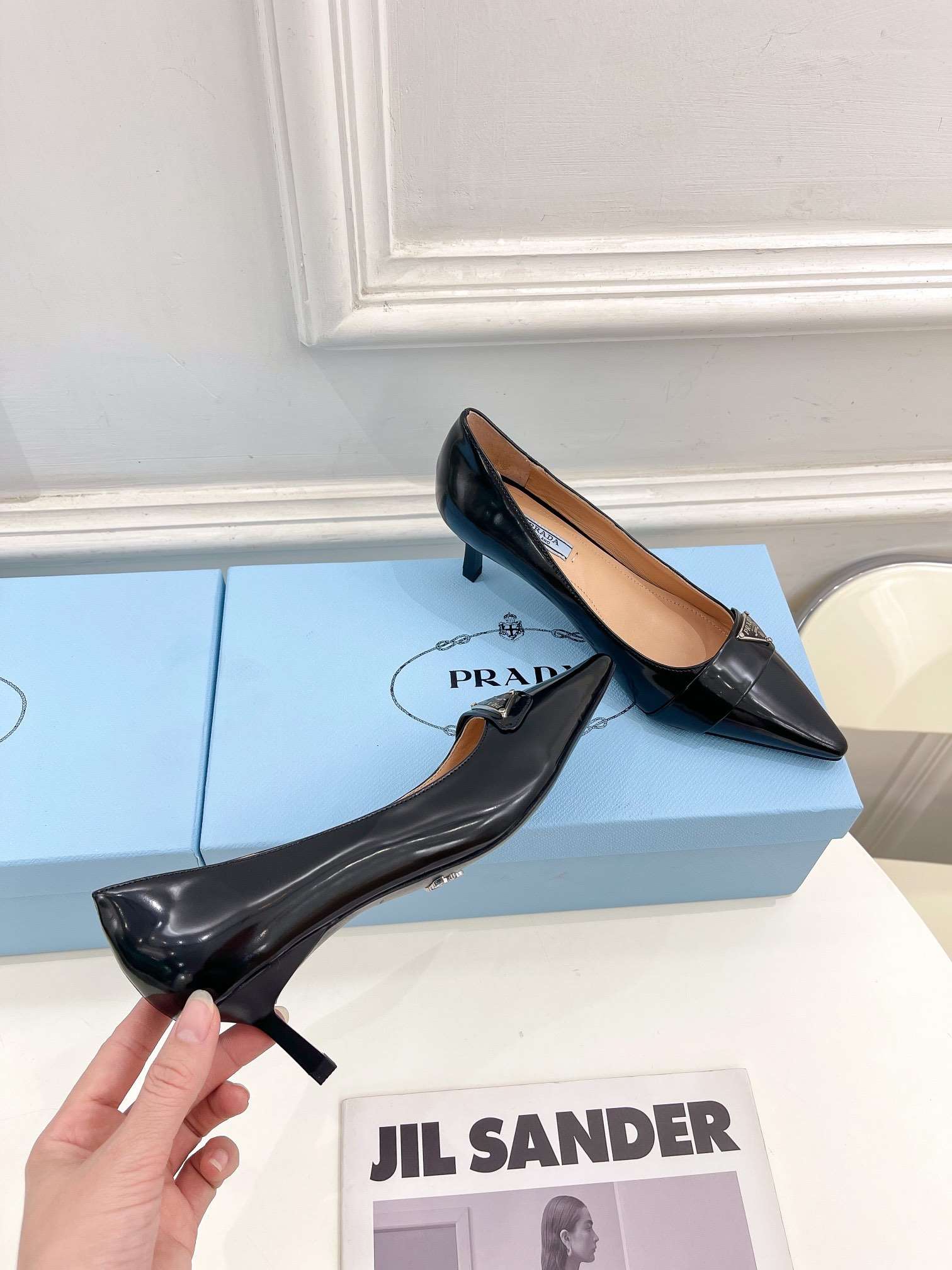 Pra*a Soft Pointed Heel Pumps Black For Women