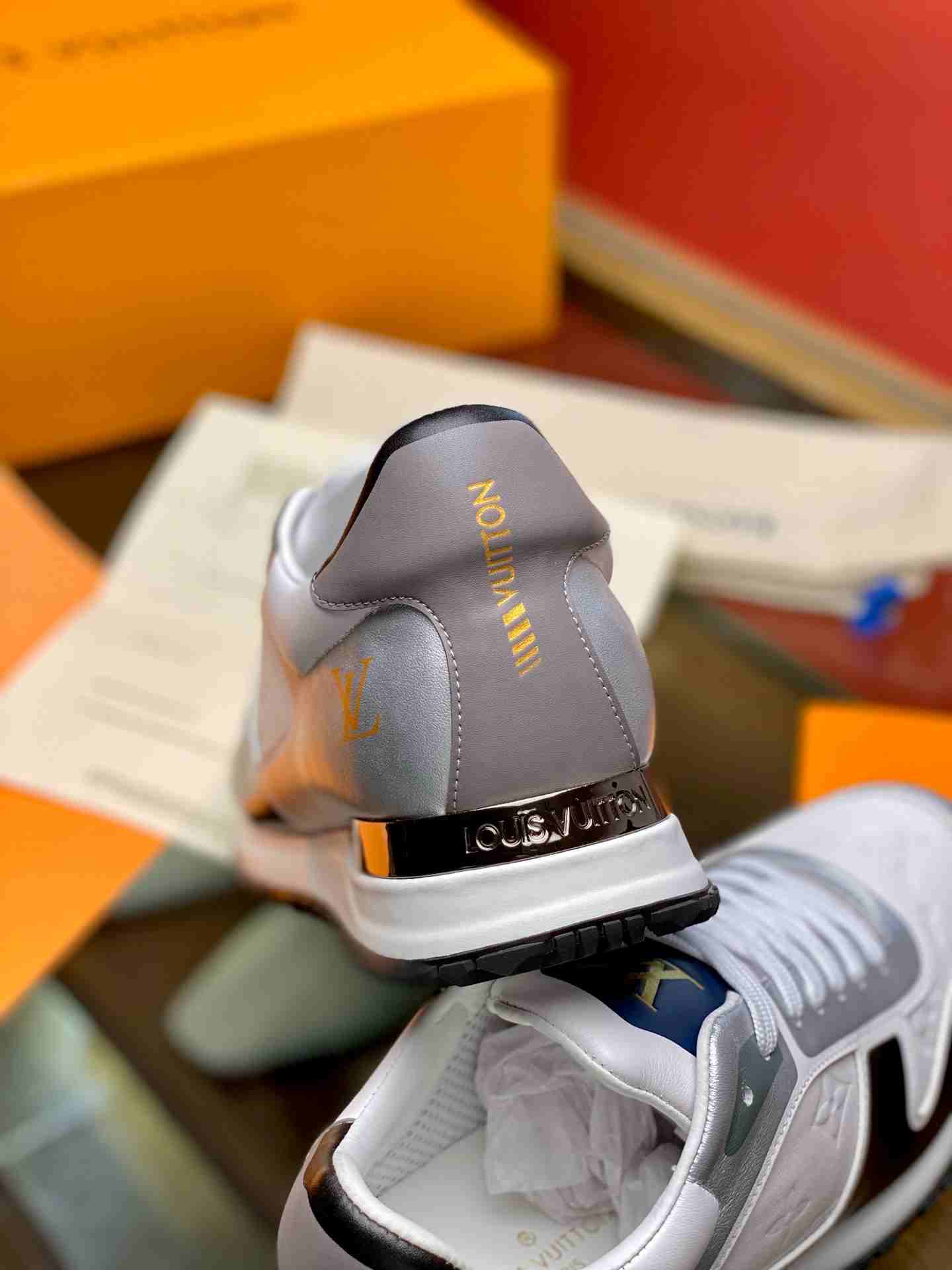 L0vis Vvtt0n Run Away Sneaker Grey For Men