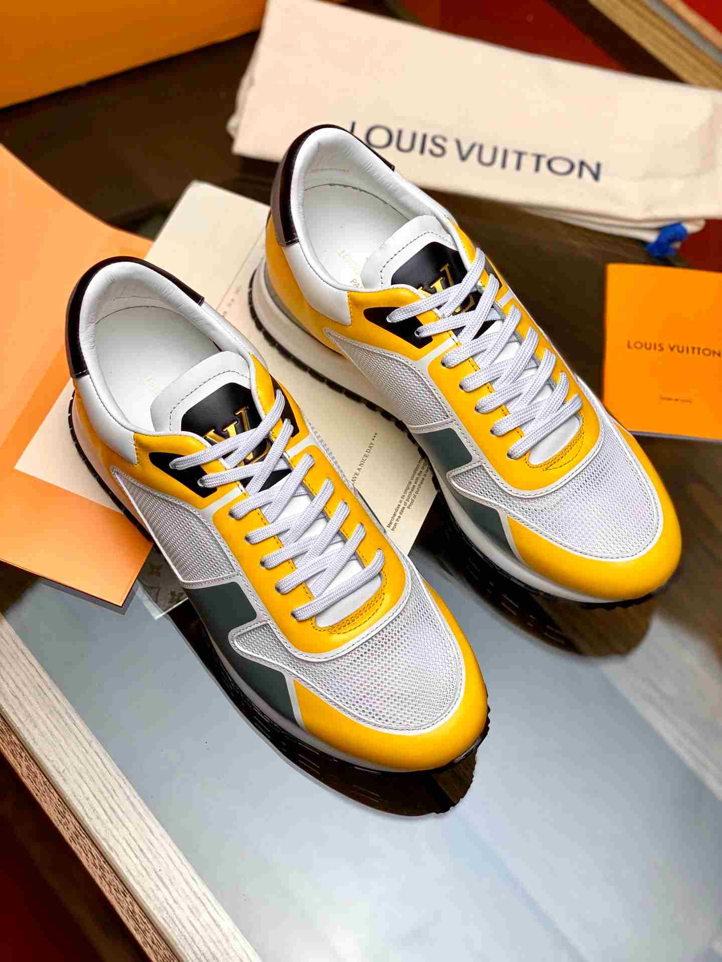 L0vis Vvtt0n Run Away Sneaker Yellow For Men