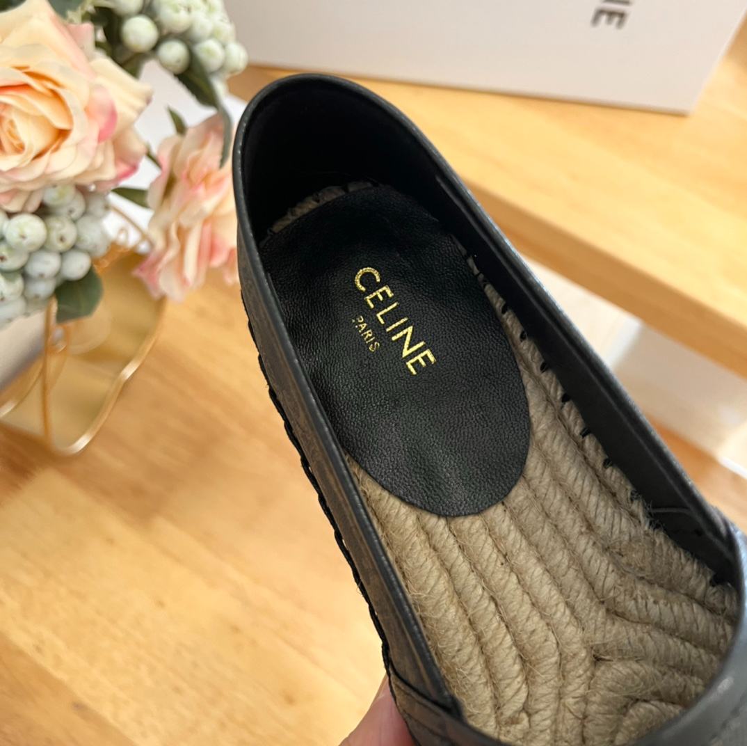 Ce1i*e Flat Espadrille With Triomphe Signature In Triomphe Canvas Black And Brown For Women