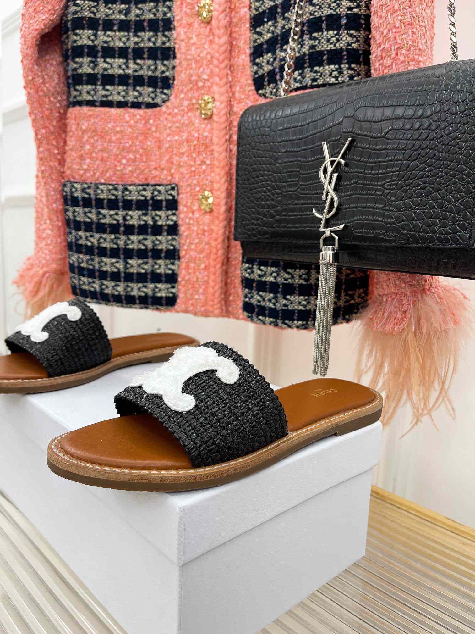 Ce1i*e Lympia Flat In Raffia Black For Women