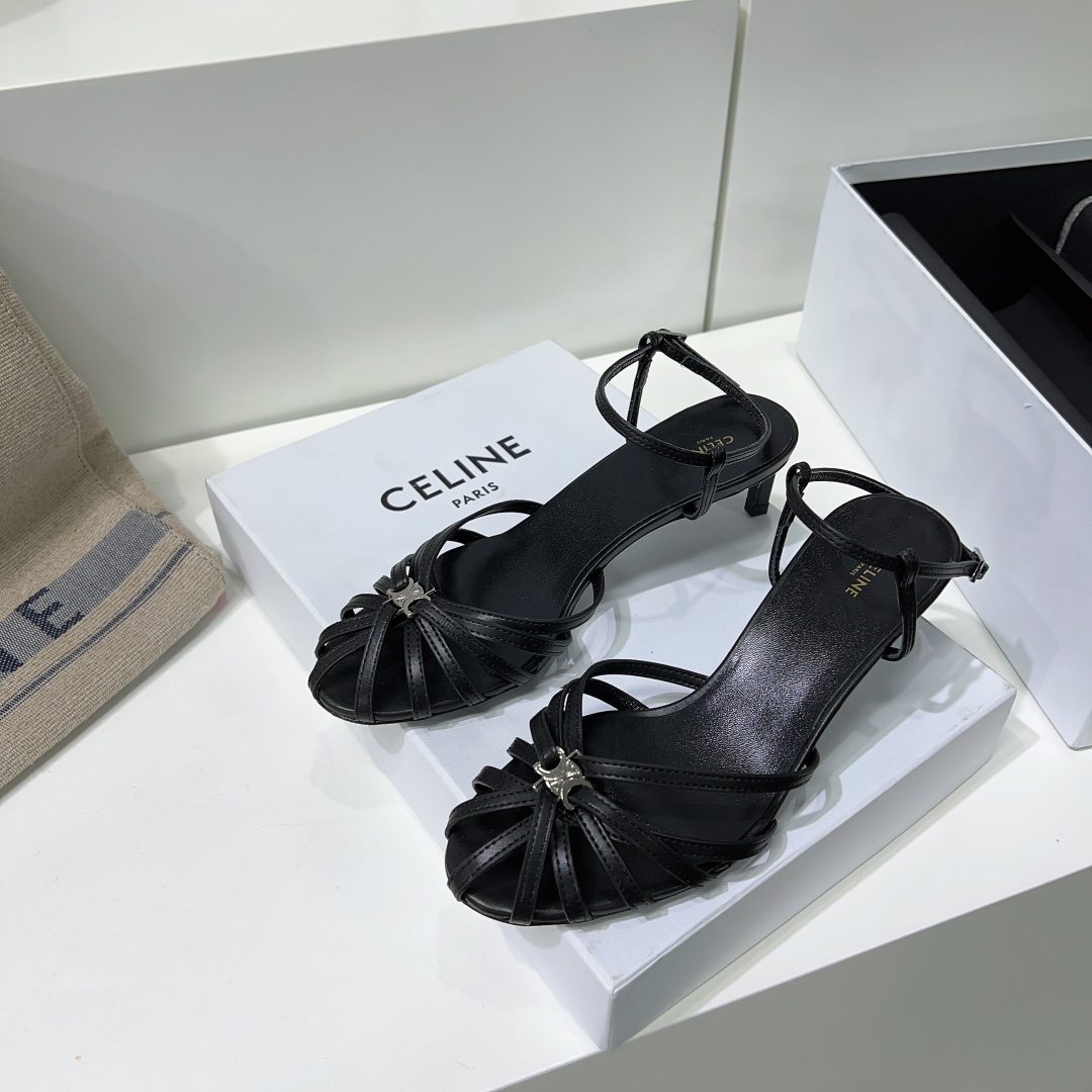 Ce1i*e Triomphe Sandal Black For Women 352203958C.38NO