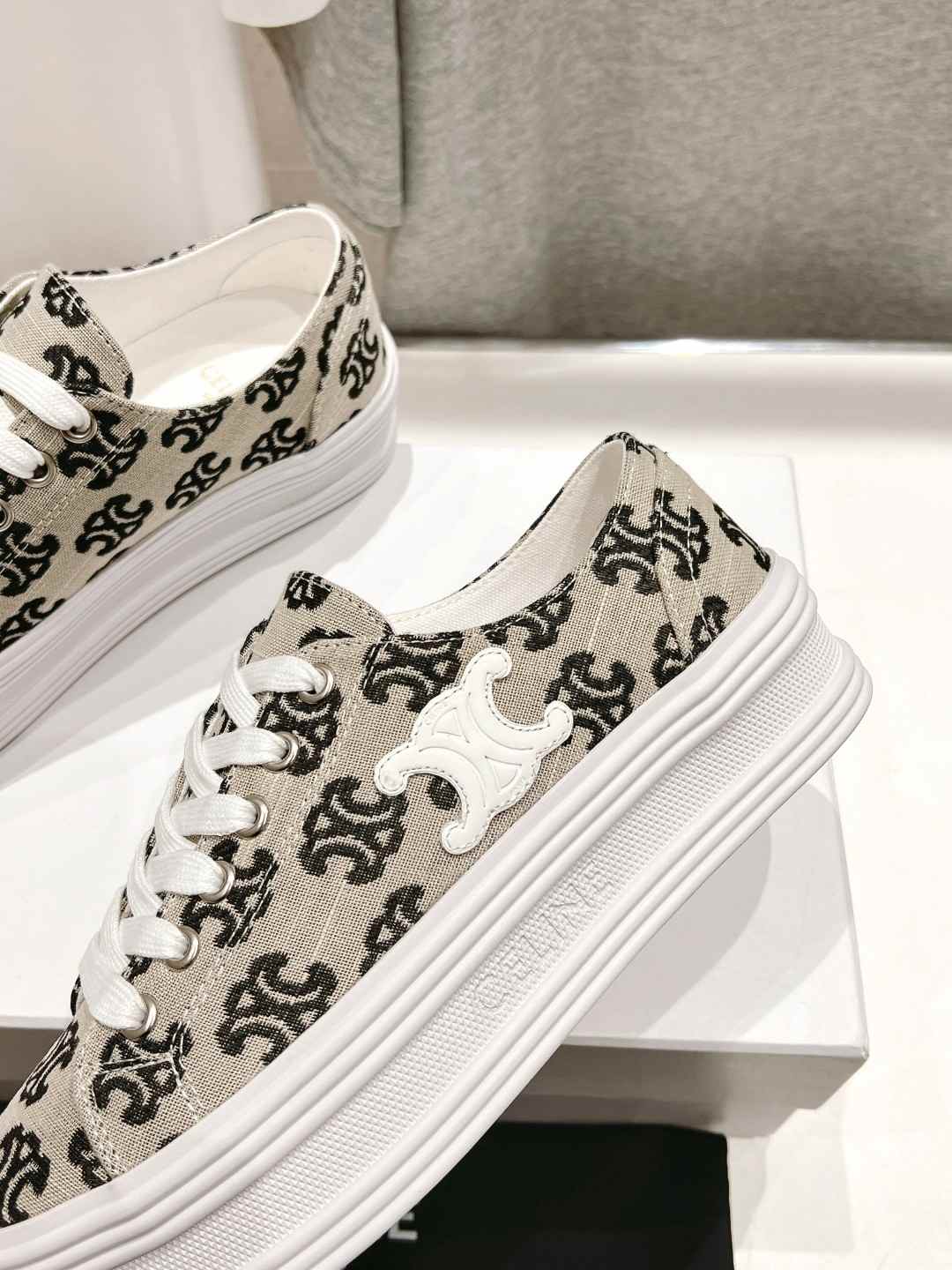 Ce1i*e Triomphe Sneakers In Canvas Black For Women