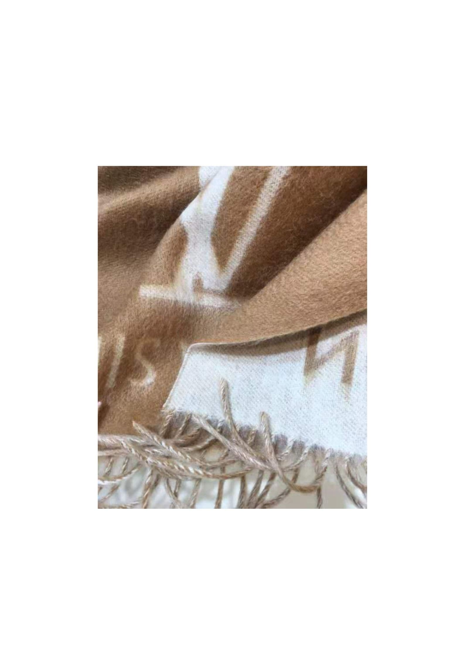 Reykjavik Scarf Brown For Women M76067