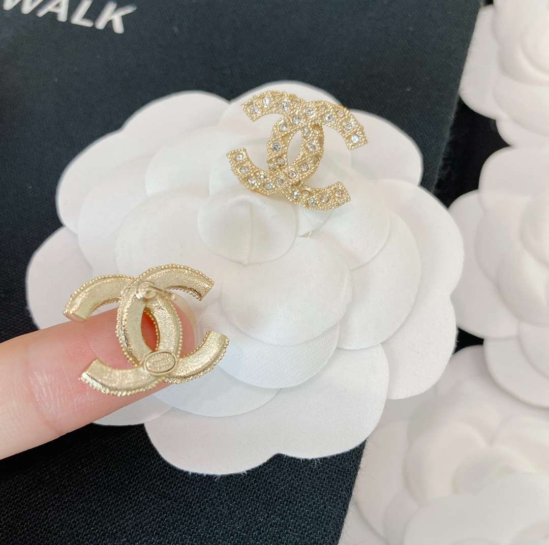 Ch**el D1am0nd Earrings Gold For Women