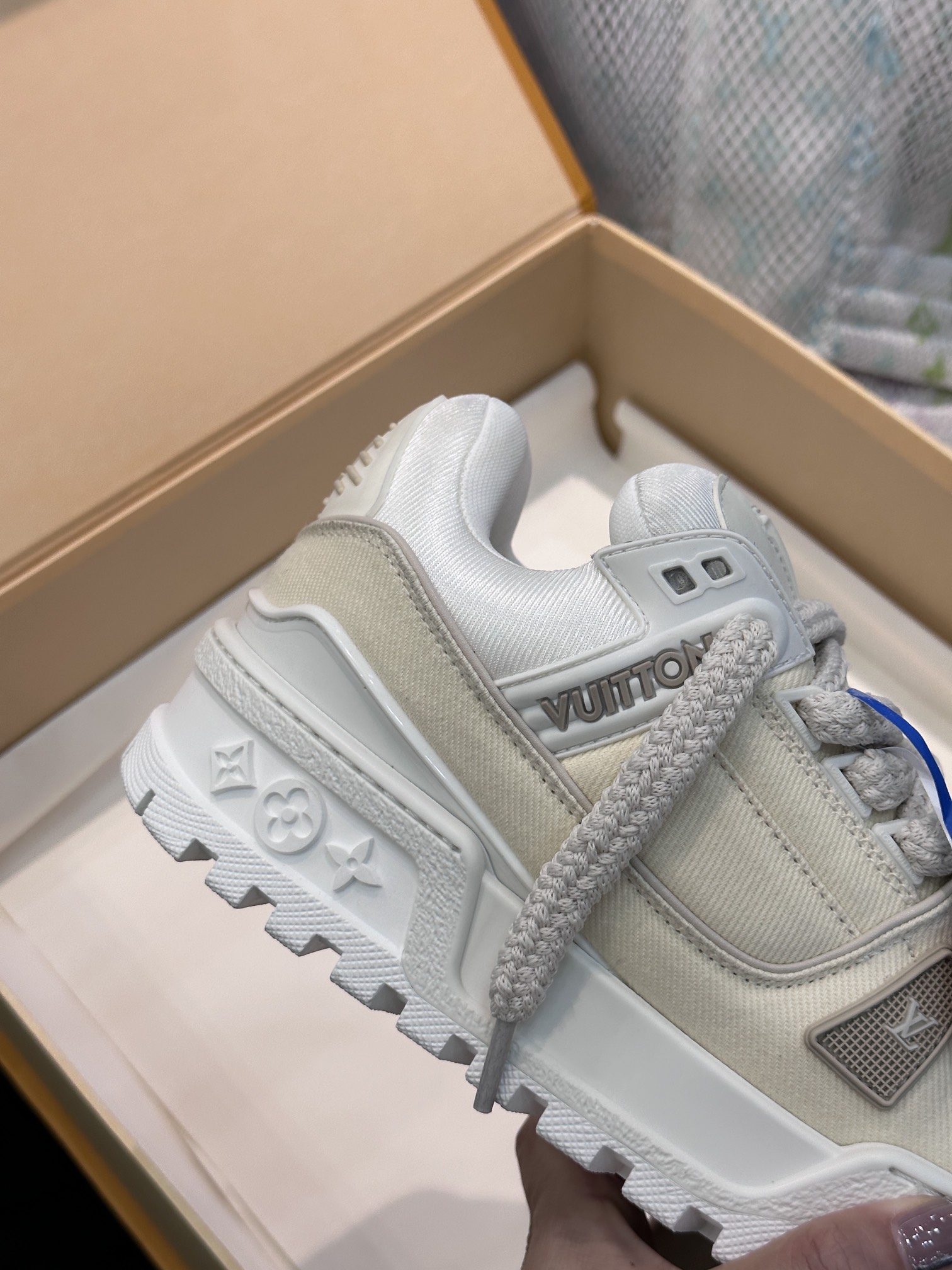 L0vis Vvtt0n Trainer Maxi Sneaker LV Beige For Women