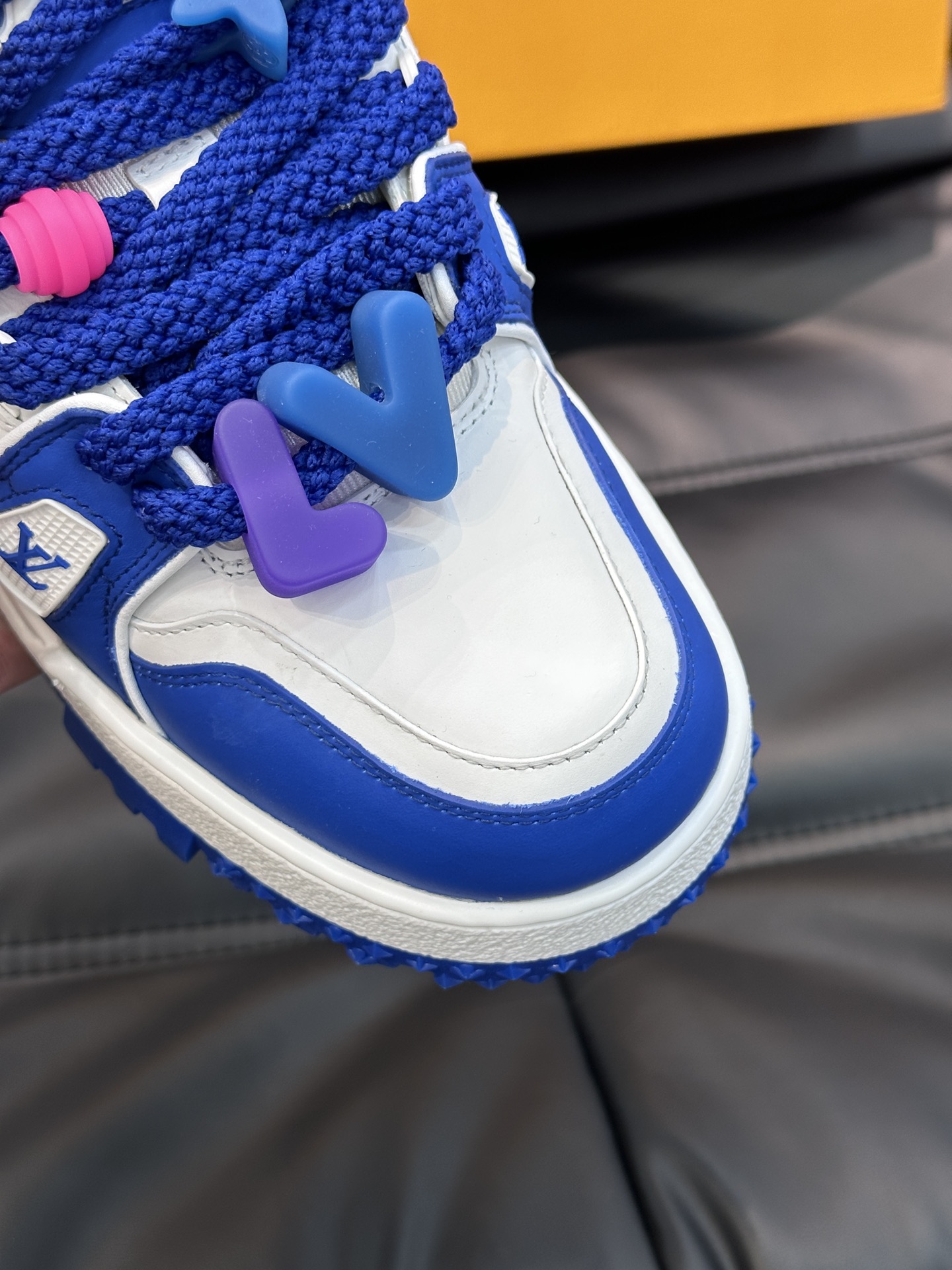 L0vis Vvtt0n Trainer Maxi Sneaker LV Blue For Women