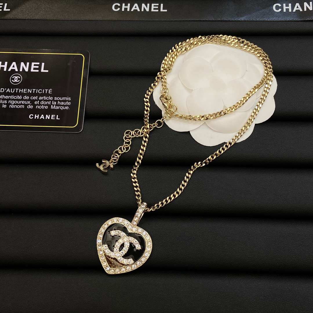 Ch**el Heart Necklace Gold For Women