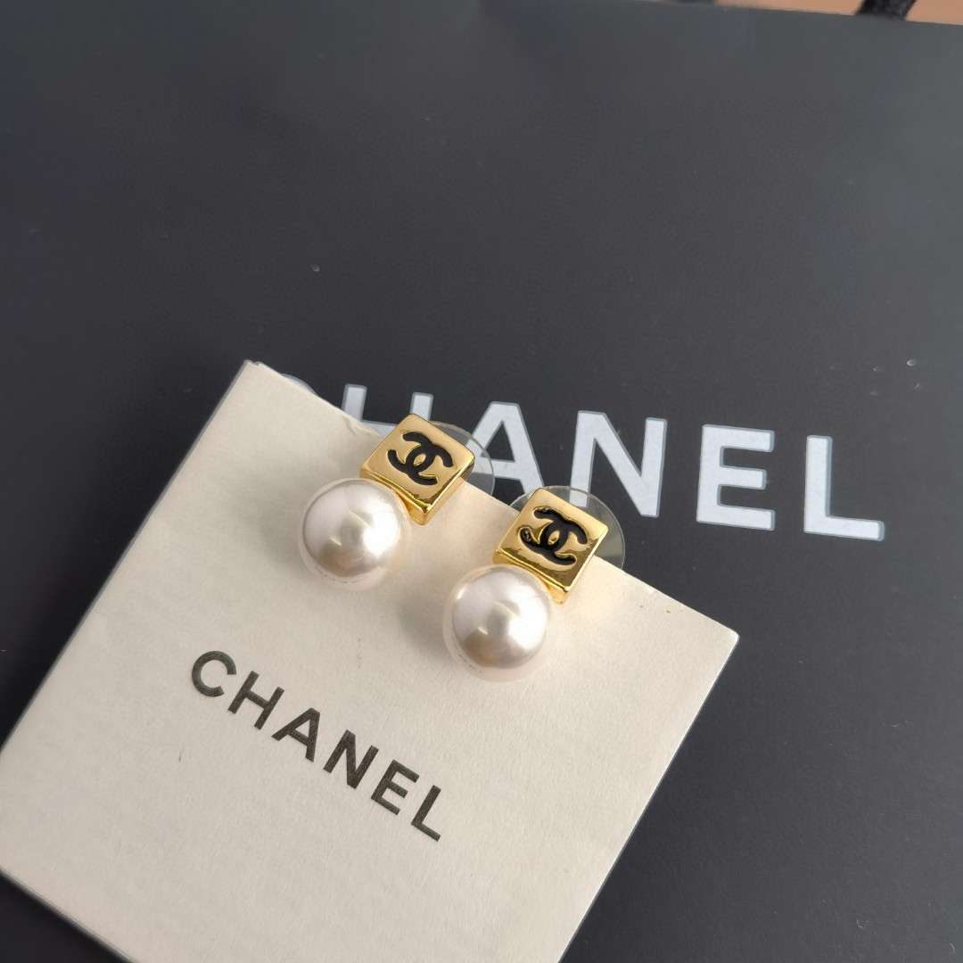 Ch**el Square Small Stud Earrings Gold For Women