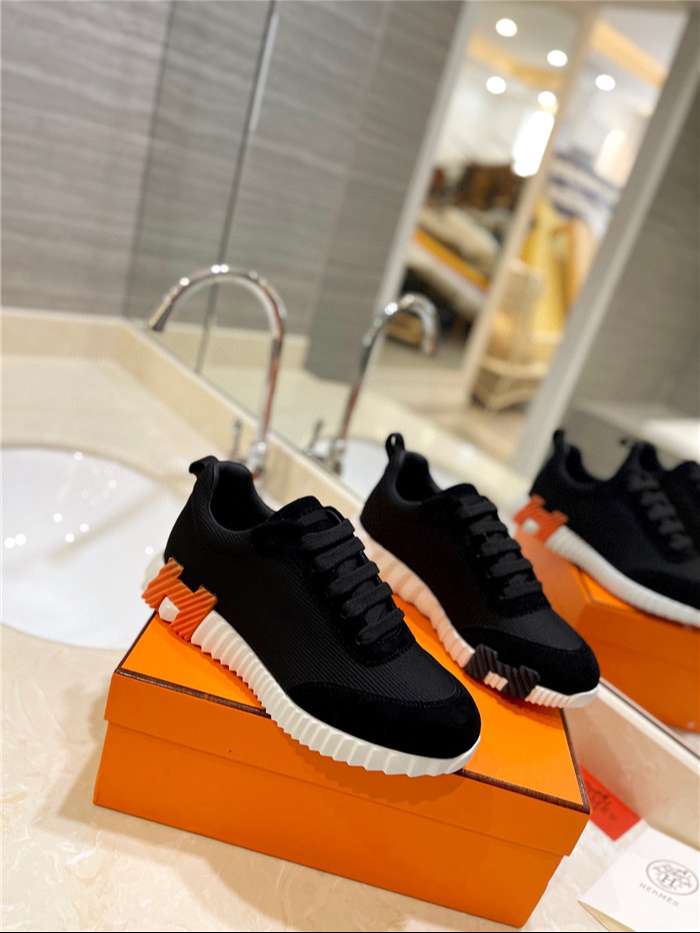 H**me5 Bouncing Sneaker Black For Women