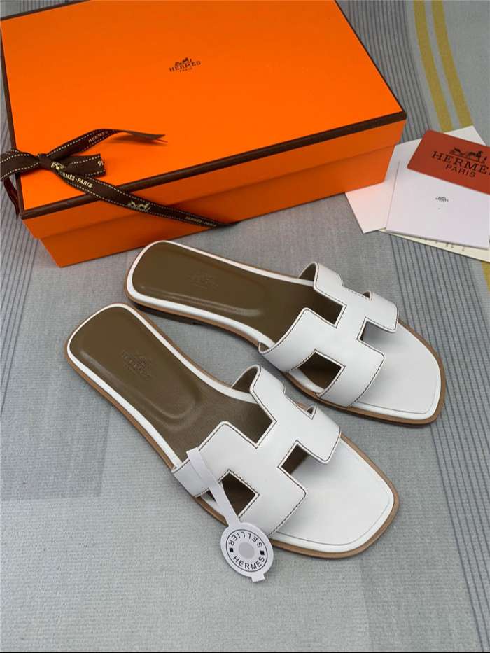 H**me5 Oran Sandal White For Women