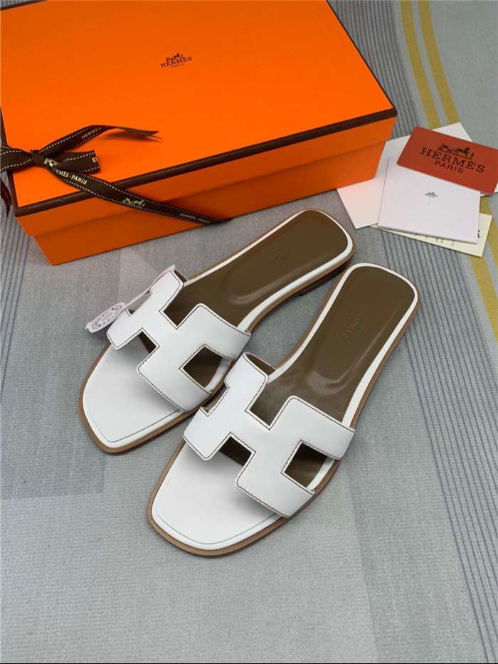 H**me5 Oran Sandal White For Women