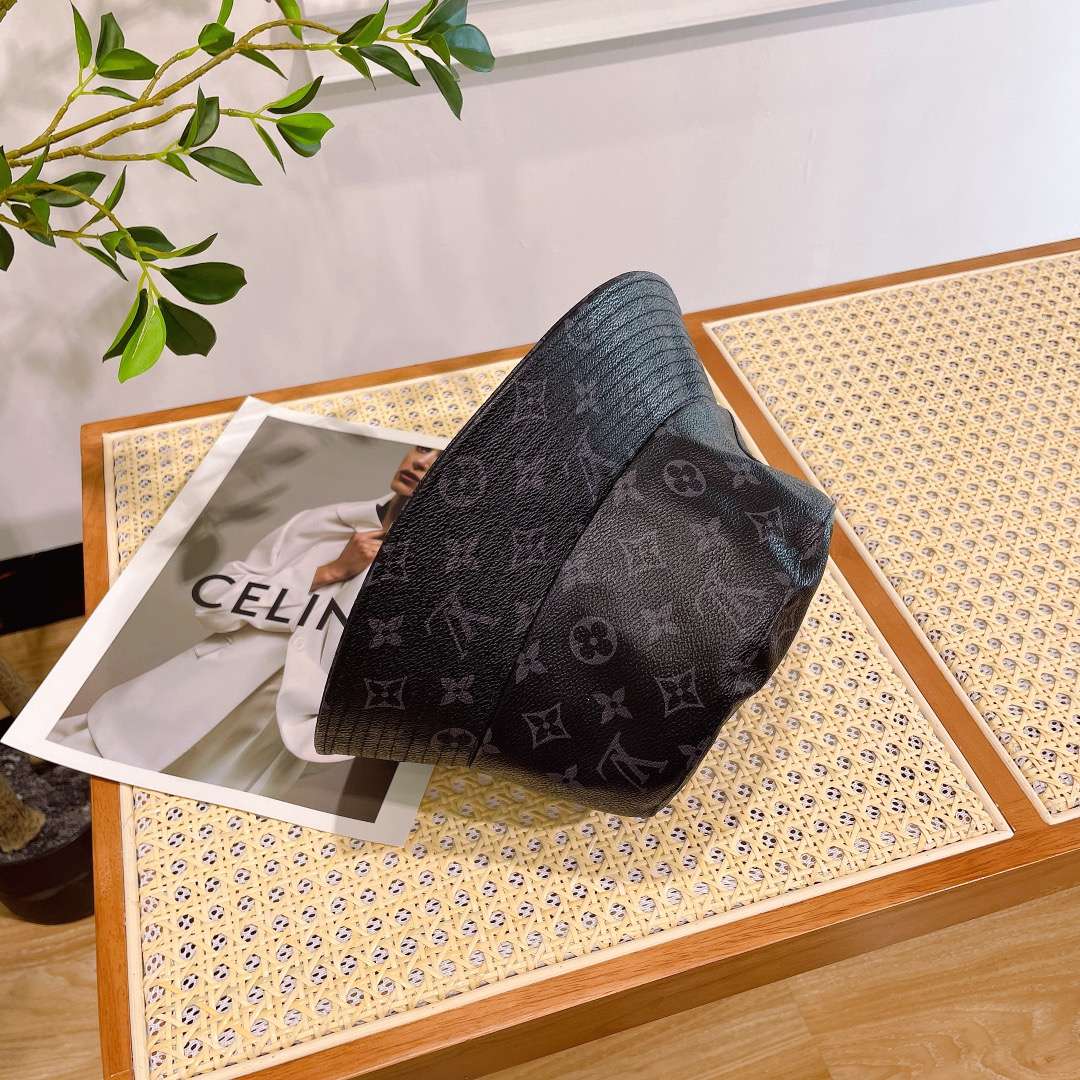 L0vis Vvtt0n Monogram Bucket Hat Black For Women