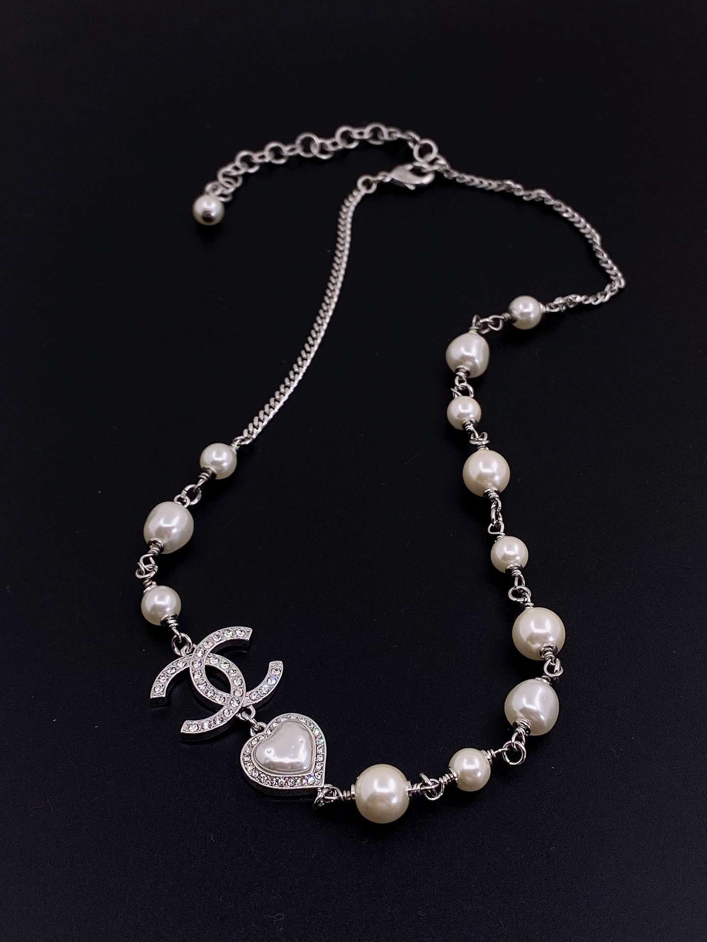 Ch**el Pearl Love Necklace White For Women