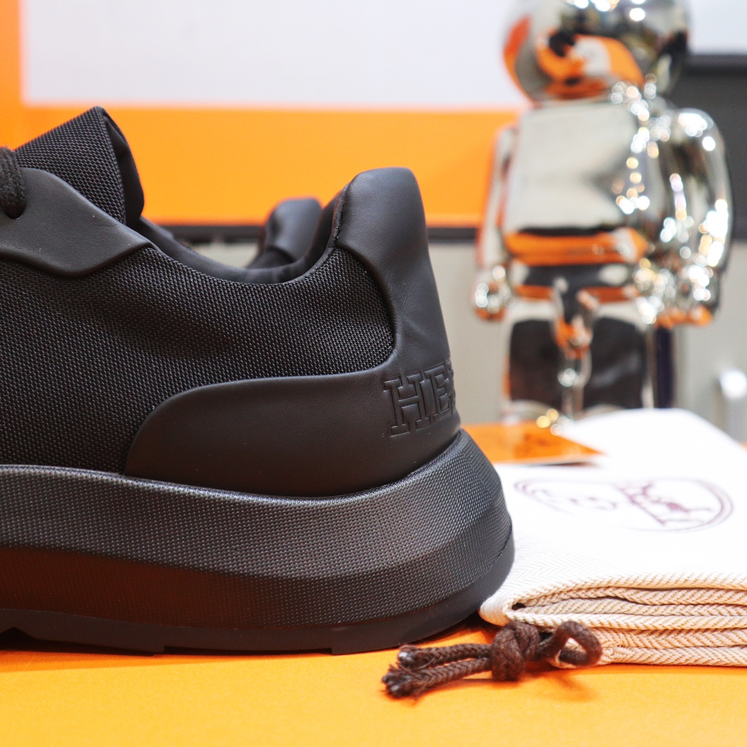 H**me5 Gramme Sneakers Black For Men