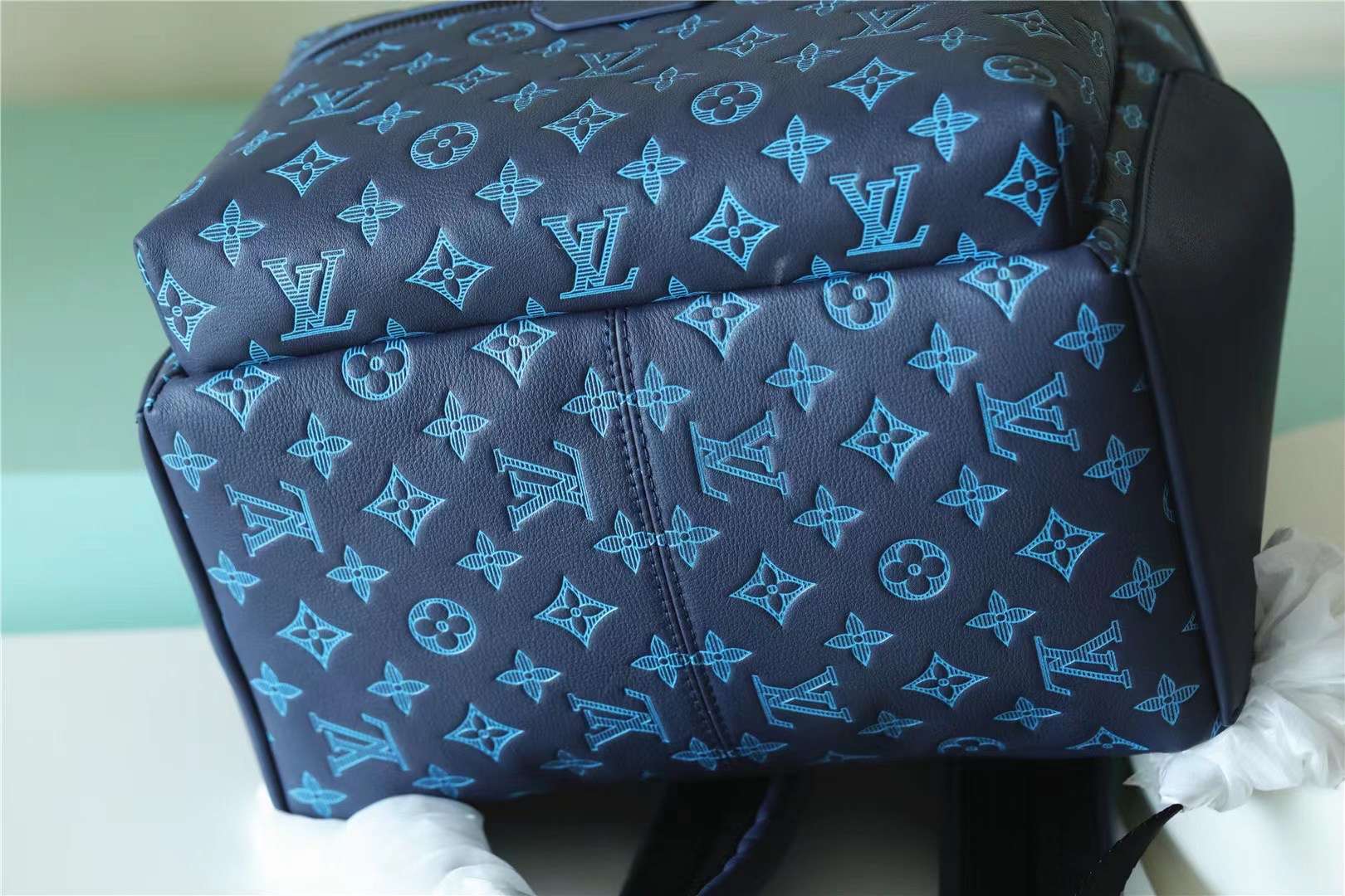 L0vis Vvtt0n Discovery Backpack Dark Blue For Men 11.4in/29cm