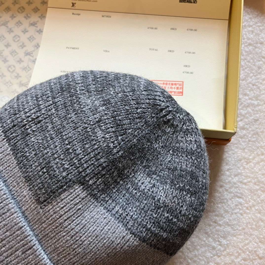 L0vis Vvtt0n Neo Petit Damier Beanie Grey For Women
