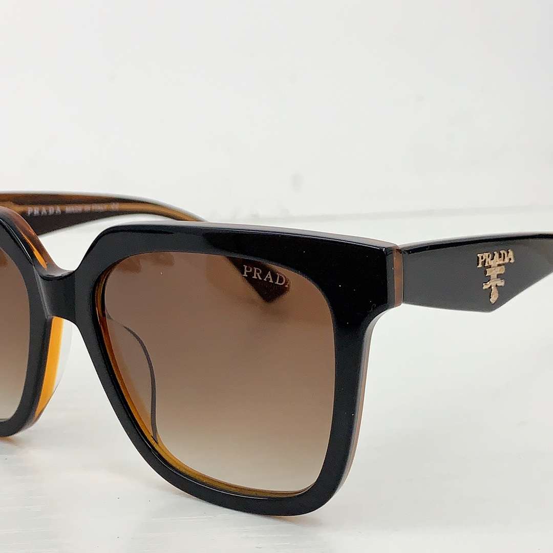 Pra*a Sunglasses Squares Gradient Brown For Women