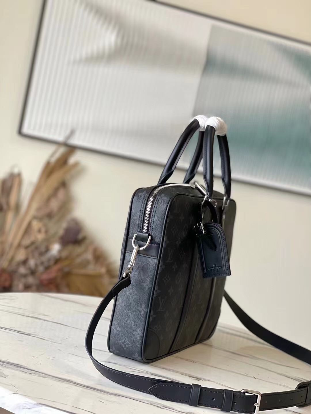 L0vis Vvtt0n Porte-Documents Voyage PM Black For Men 36.5cm / 14.4in M46457