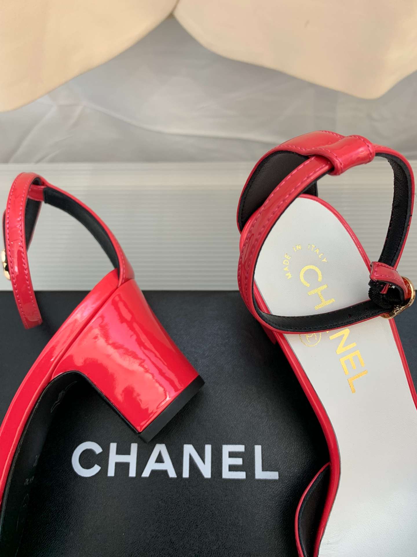 Ch**el Sandals Red For Women