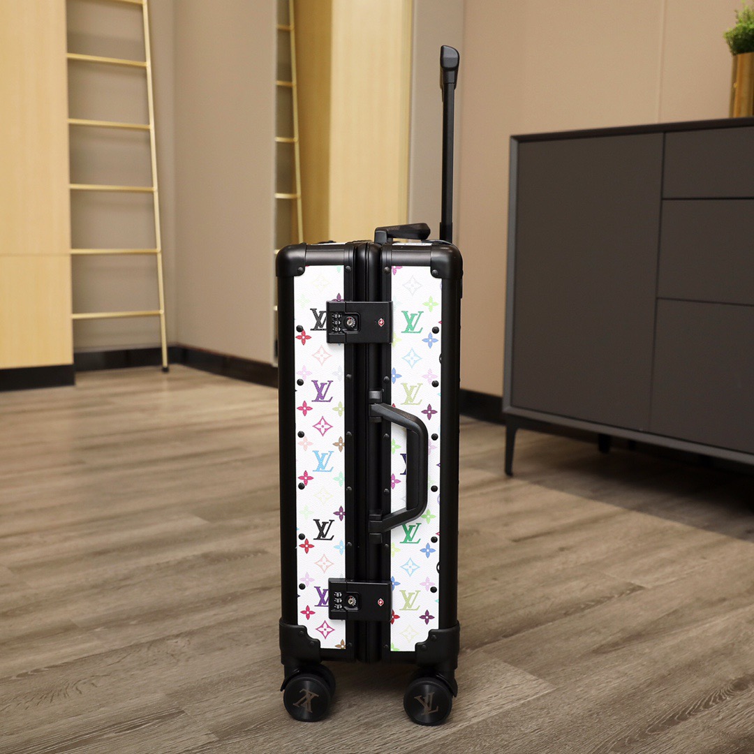 L0vis Vvtt0n Horizon 55 White 21.7in/55cm