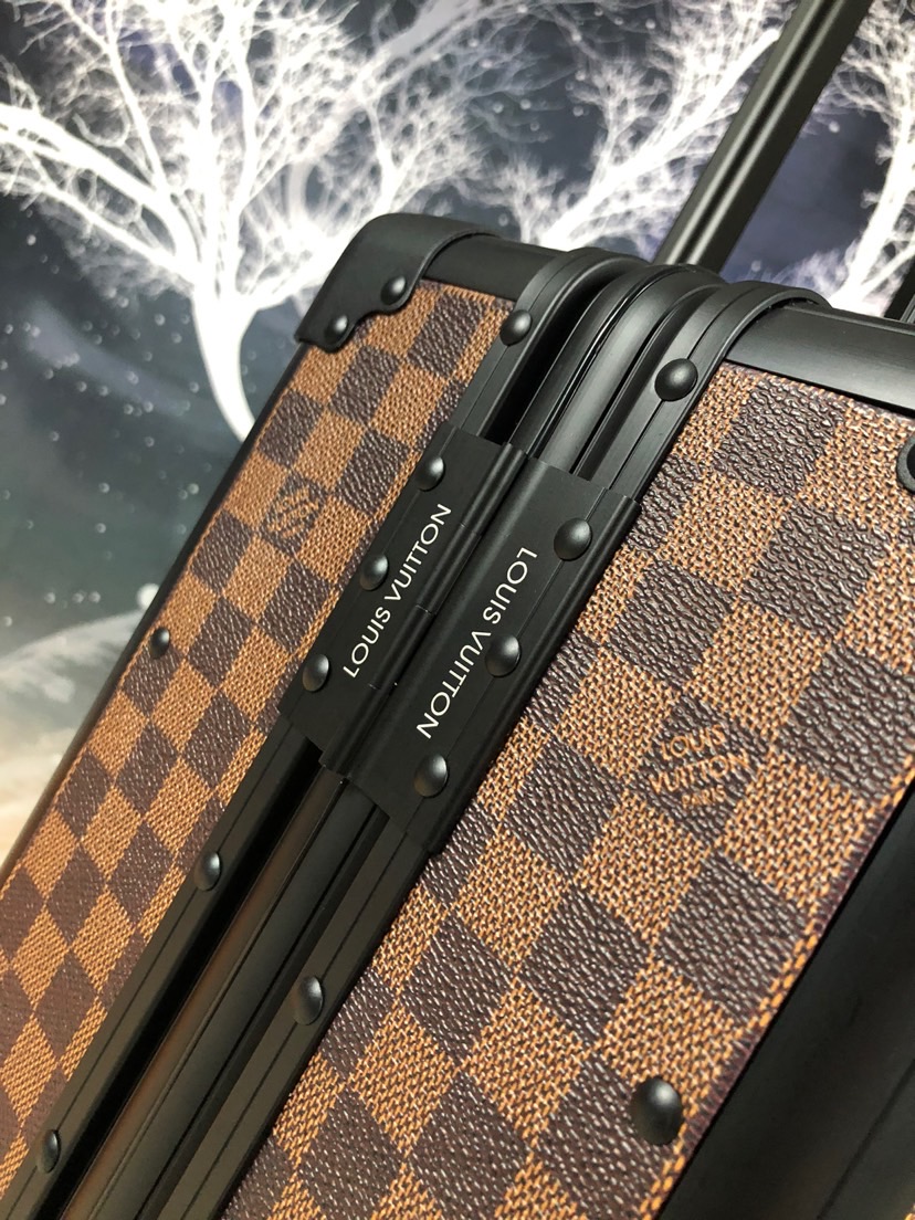 L0vis Vvtt0n Rolling Trunk Brown 55cm/21.6in