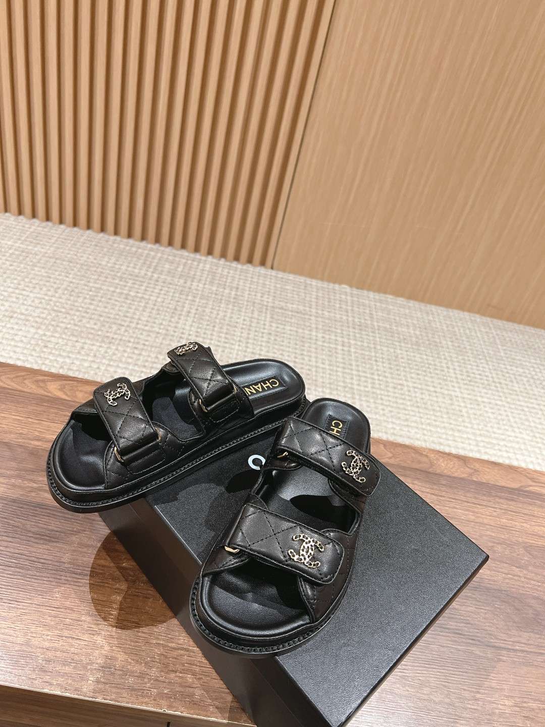 Ch**el Sandals With Ch**el Logo Black For Women