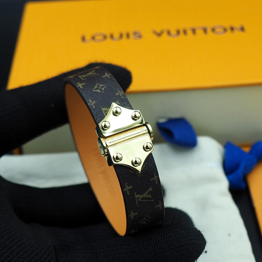 L0vis Vvtt0n Nano Monogram Bracelet Brown For Women M8112E