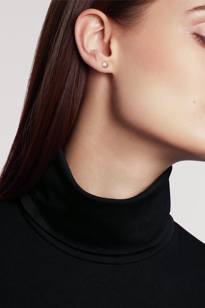 Ch**el Eternal N°5 Transformable Earrings Beige Gold For Women J12194