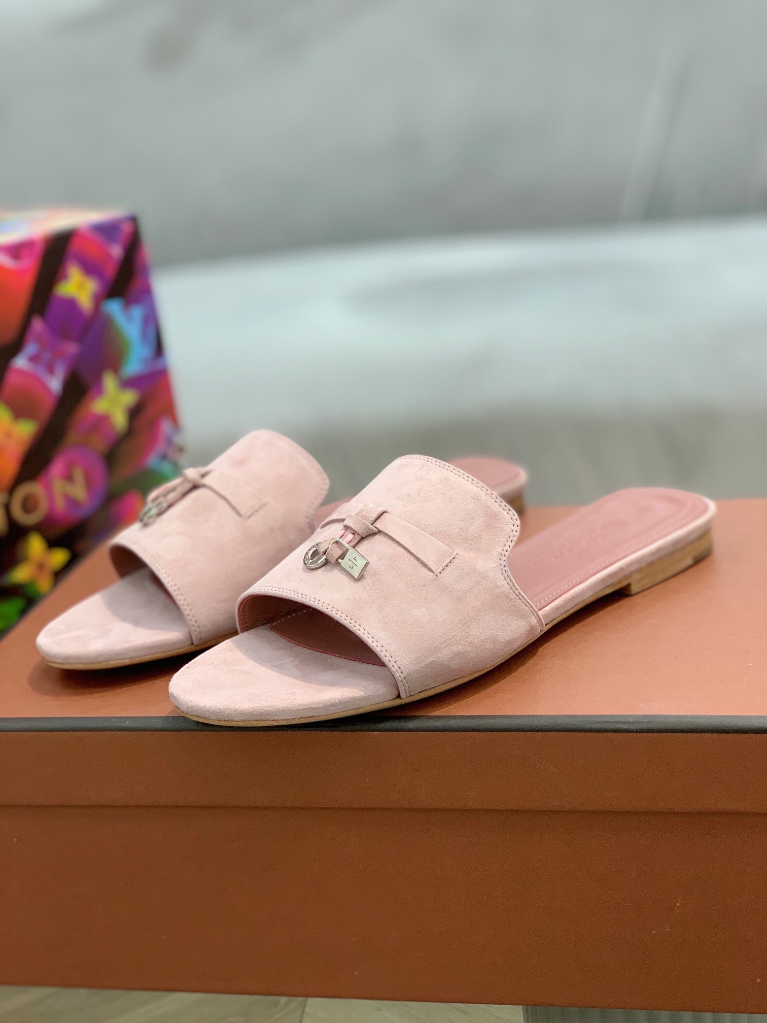 L0r0 P1ana Summer Charms Sandal Pink Shell For Women – FAI5580 30D2