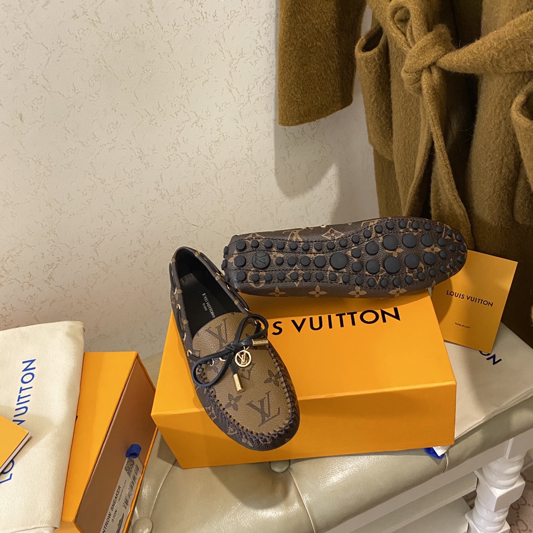 L0vis Vvtt0n Gloria Flat Loafer Brown For Women