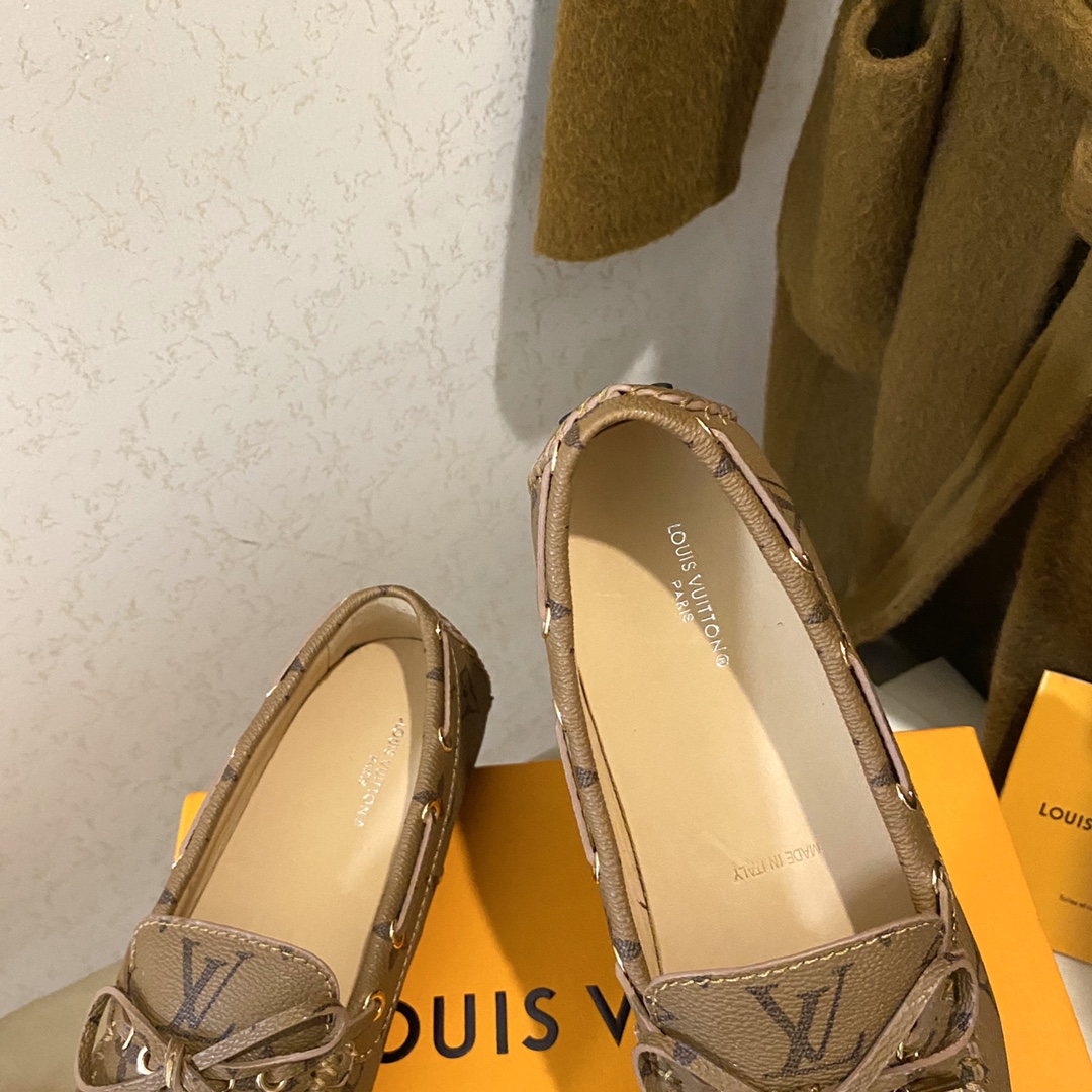 L0vis Vvtt0n Gloria Flat Loafer Brown For Women