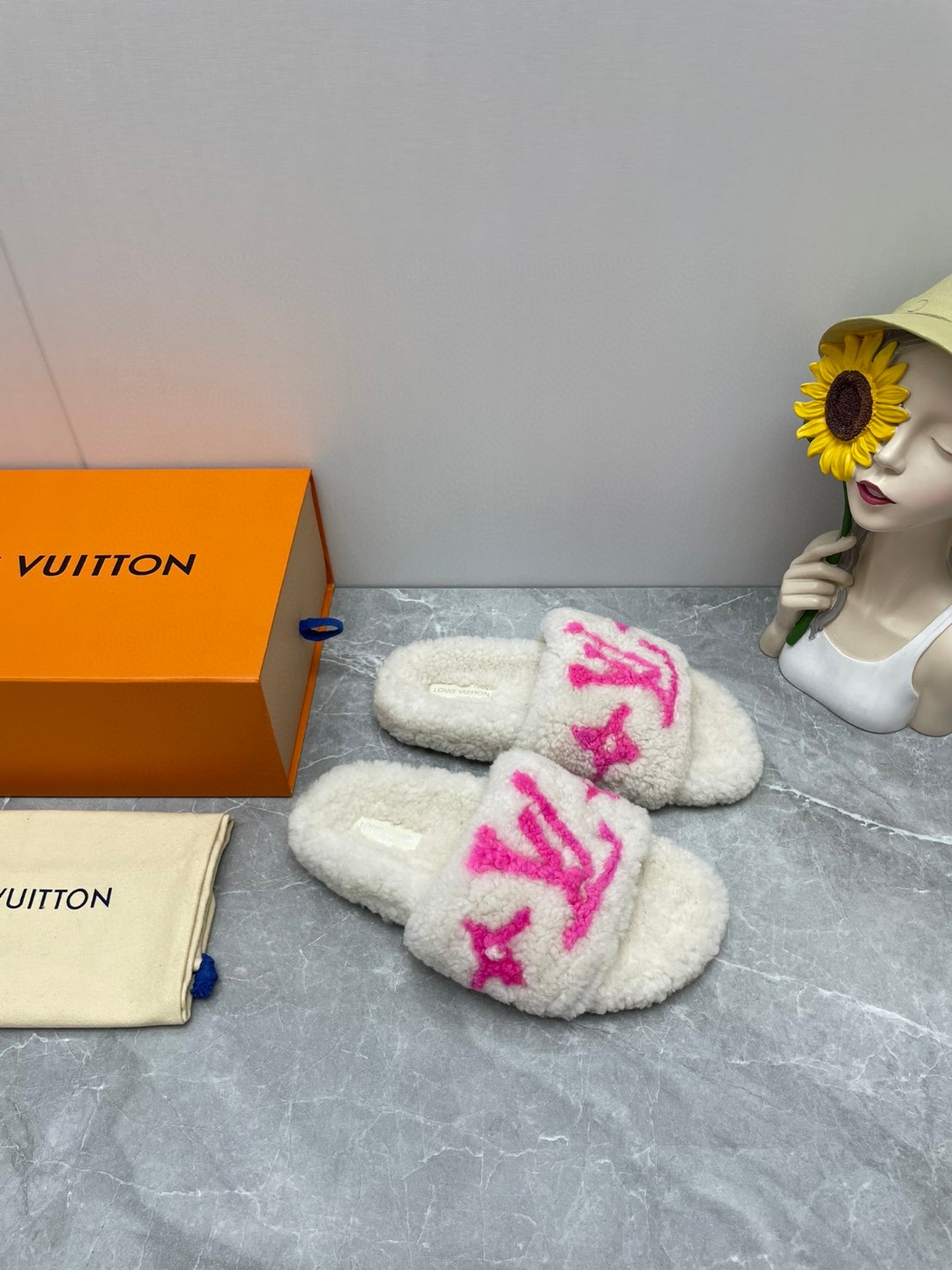 L0vis Vvtt0n Paseo Flat Comfort Mule Pink For Women