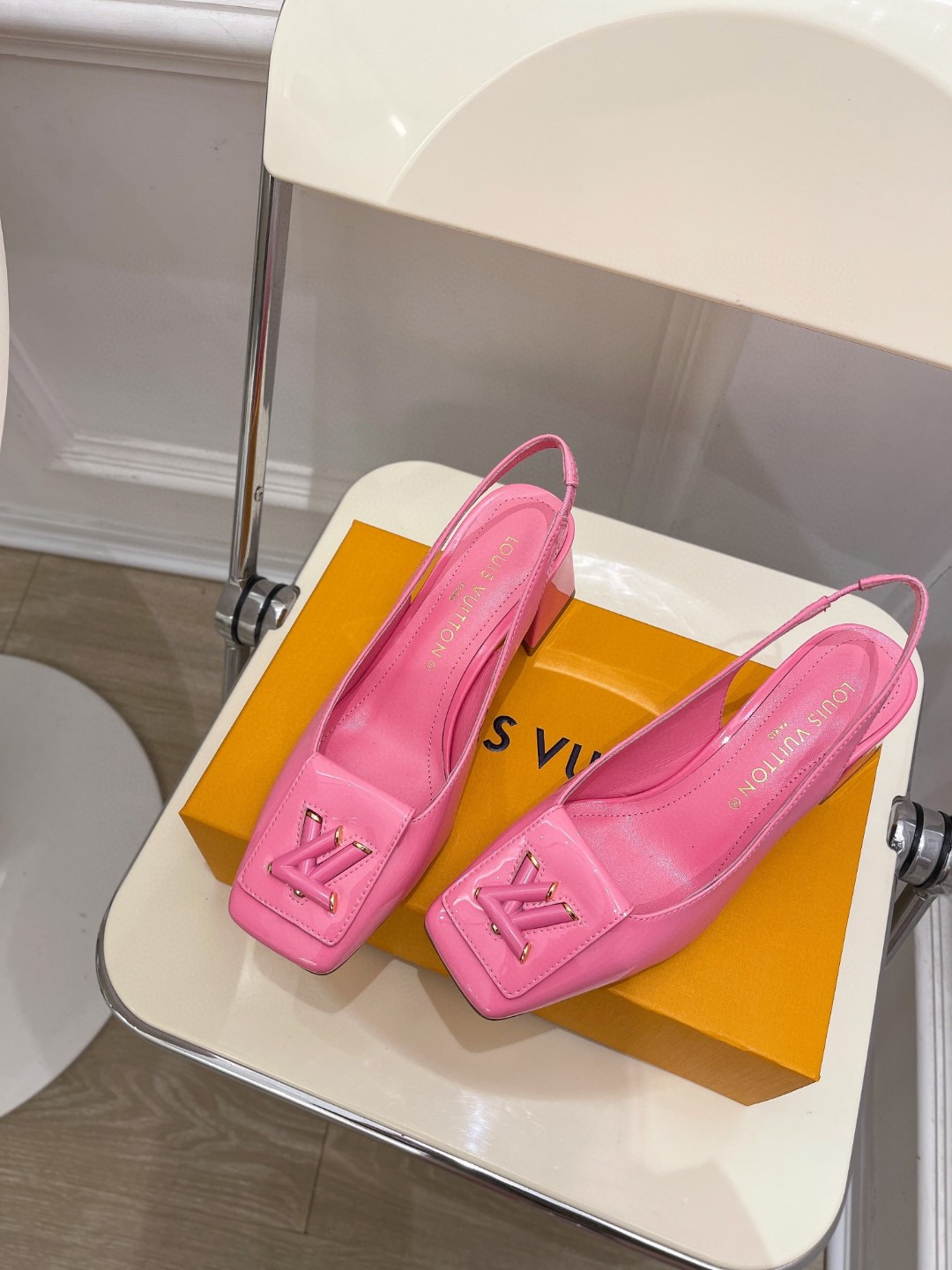 L0vis Vvtt0n Shake Slingback Pump Pink For Women 1AB0W9