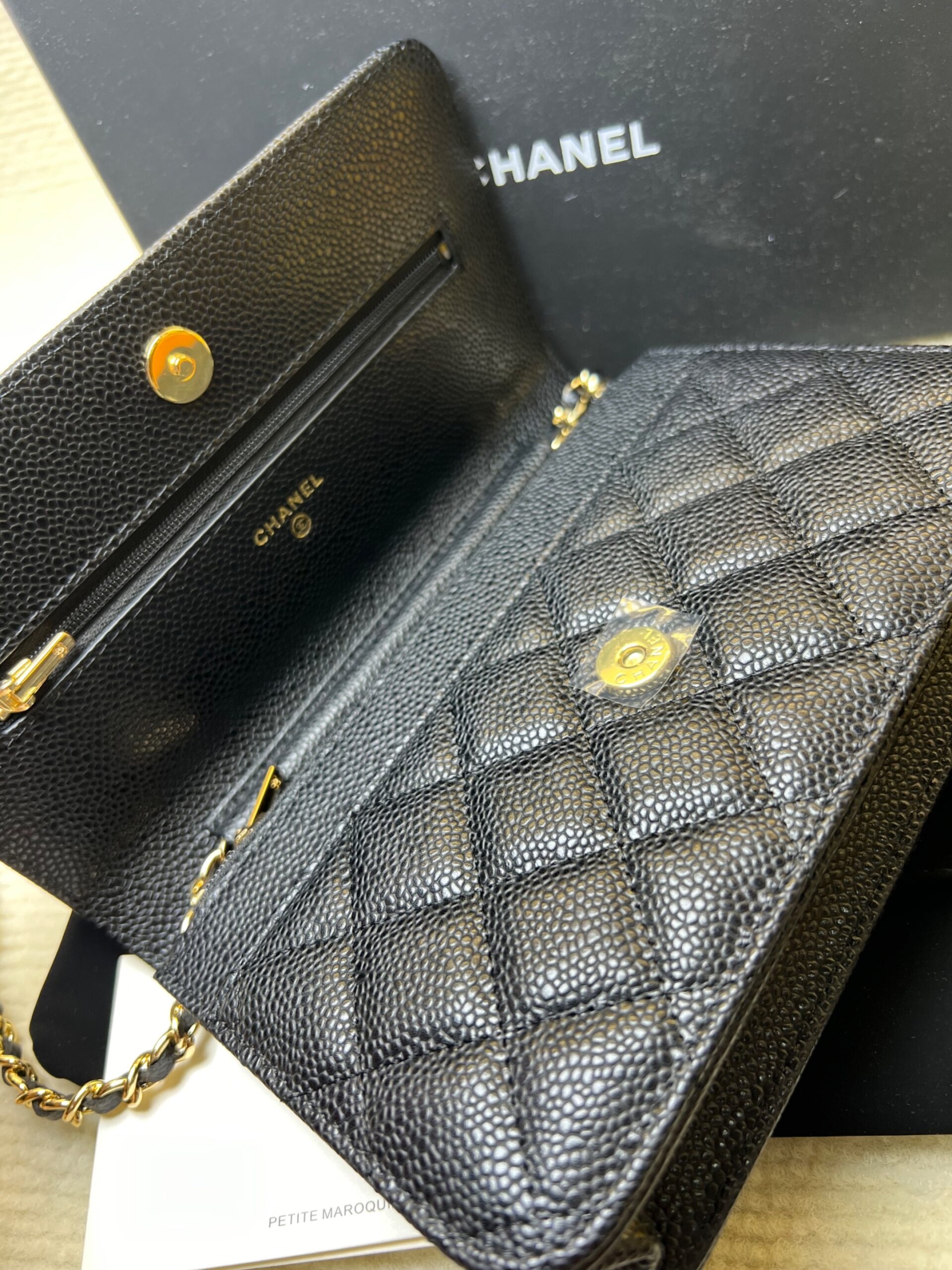 [True-to-ORIGINAL] Ch**el CO-CO Classic Wallet On Chain 19cm/7.5in Gold Toned Hardware For Women Black