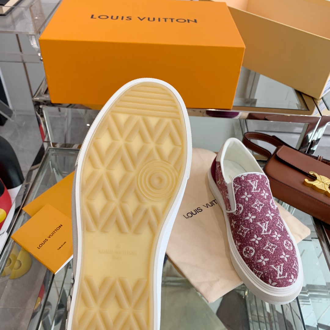 L0vis Vvtt0n Women’s Trocadero Slip On Red For Women LV