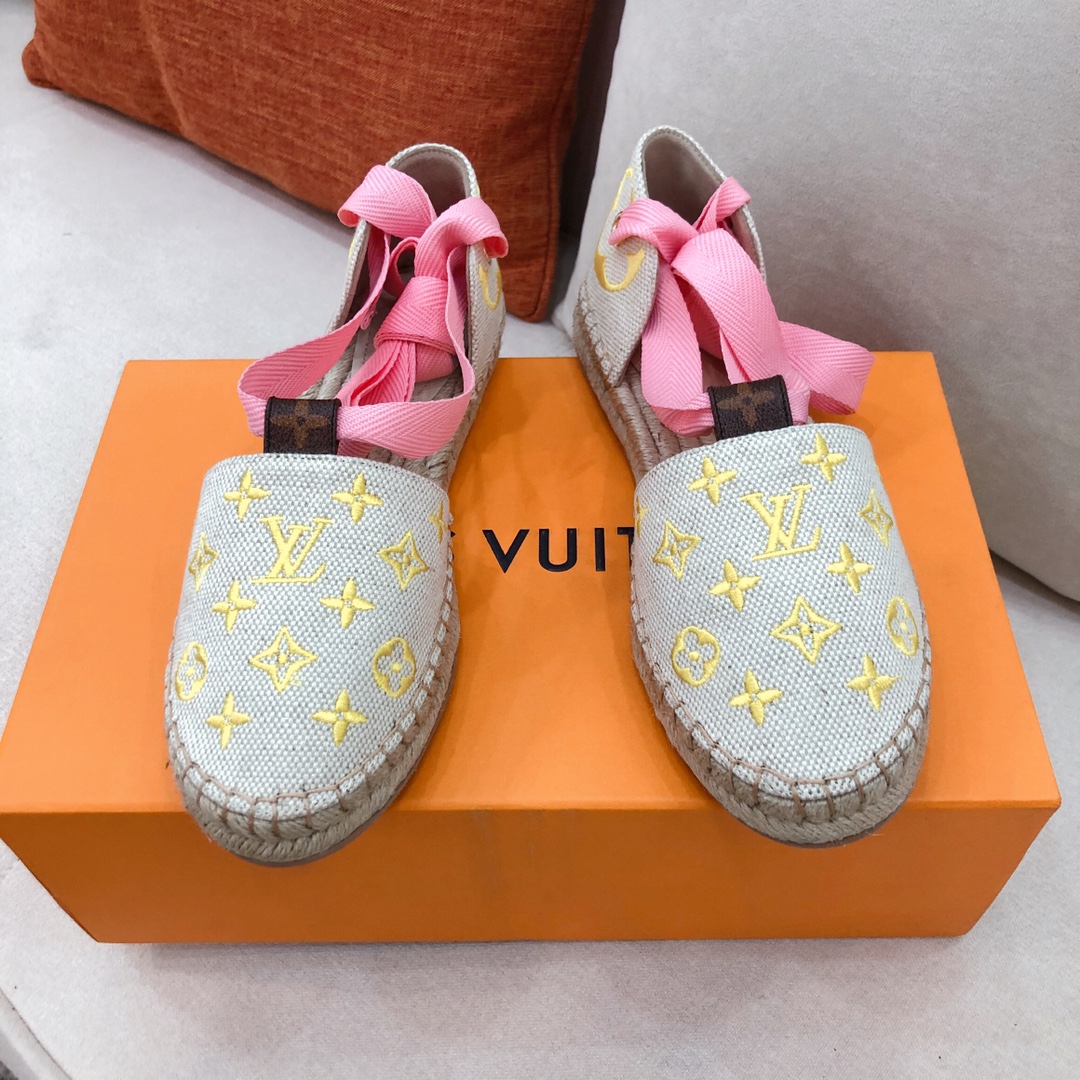 L0vis Vvtt0n Women’s Starboard Flat Espadrille Yellow For Women LV