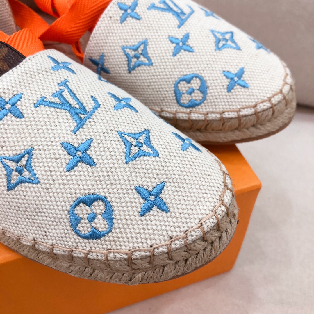 L0vis Vvtt0n Women’s Starboard Flat Espadrille Blue For Women LV