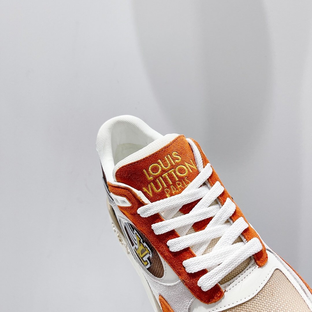 L0vis Vvtt0n Run Away Sneaker Monogram Material Orange For Women LV