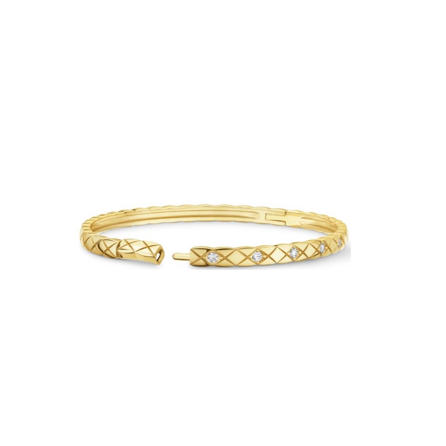 Ch**el Coco Crush Bracelet Yellow Gold For Women J12327