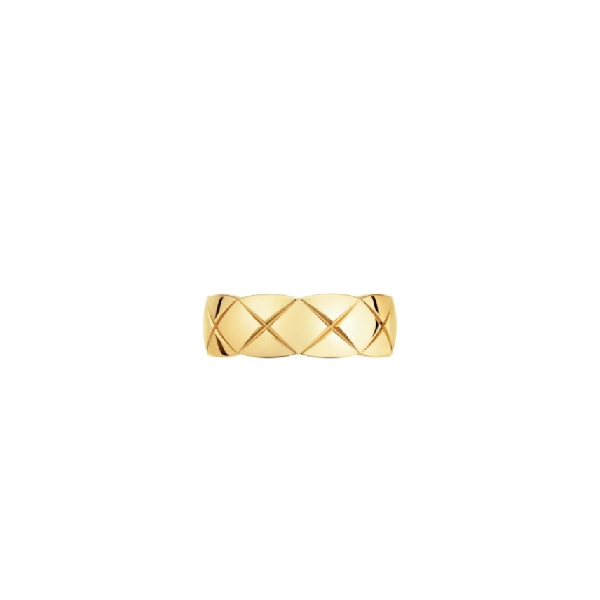 Ch**el Coco Crush Ring Yellow Gold Small Version For Women J10571