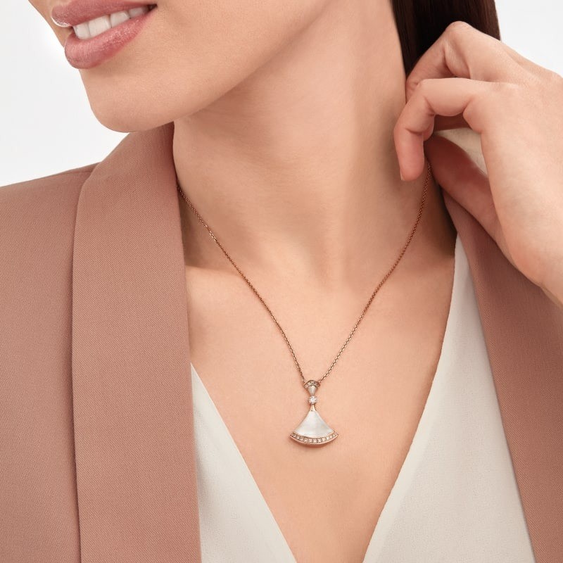 Bv1g*ai Divas’ Dream Necklace Rose Gold For Women 356452