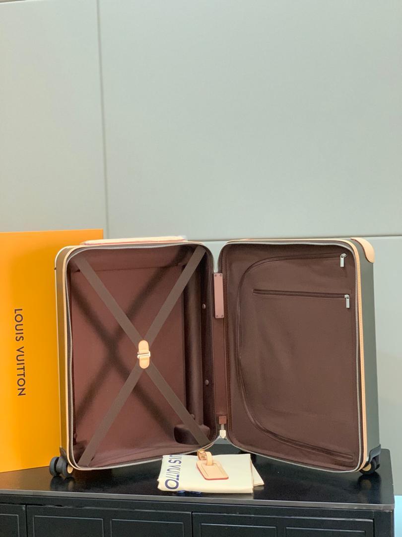 L0vis Vvtt0n Horizon 55 Suitcase Moss Green 21.7in/55cm