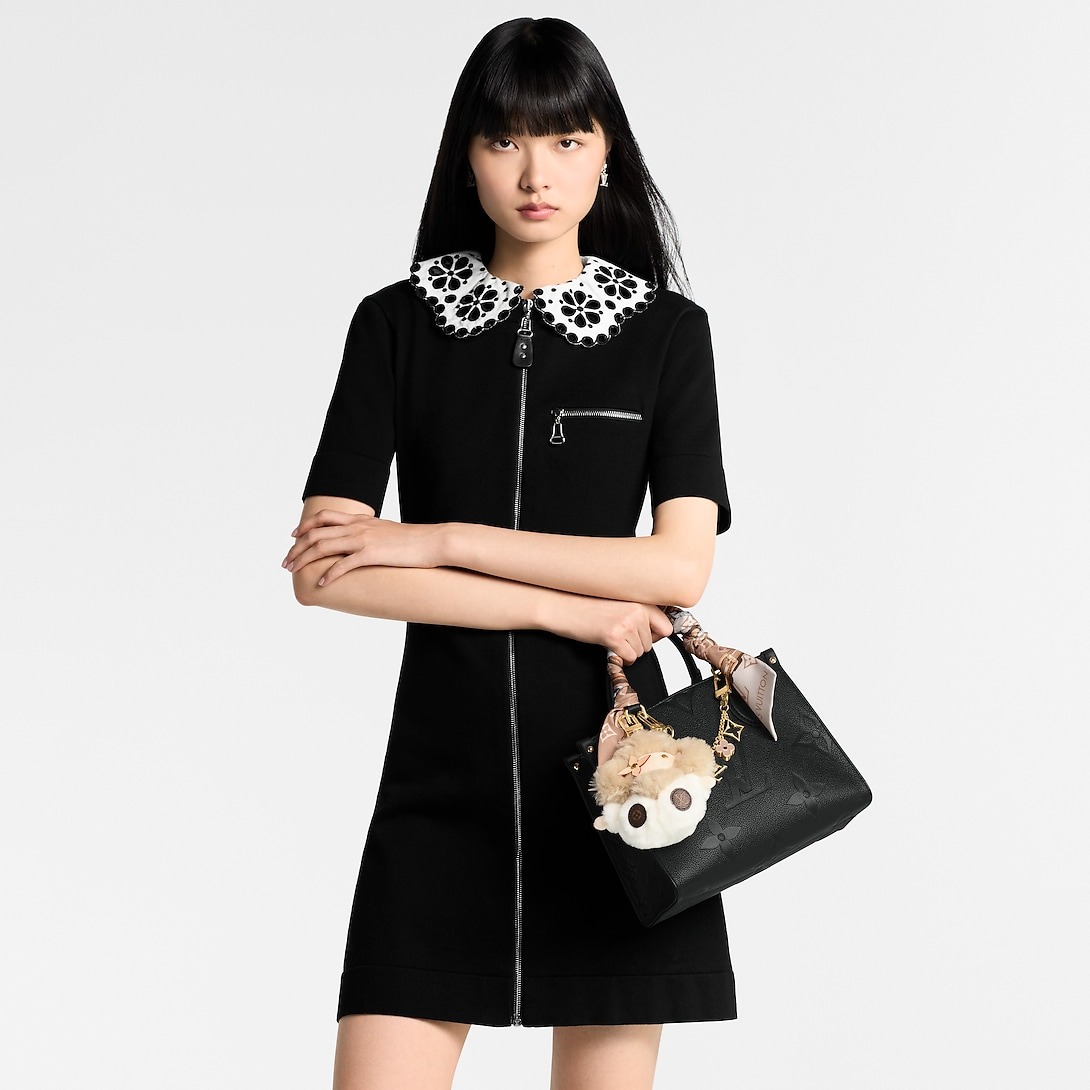 L0vis Vvtt0n Fleur de Monogram Bag Charm Chain For Women M01413