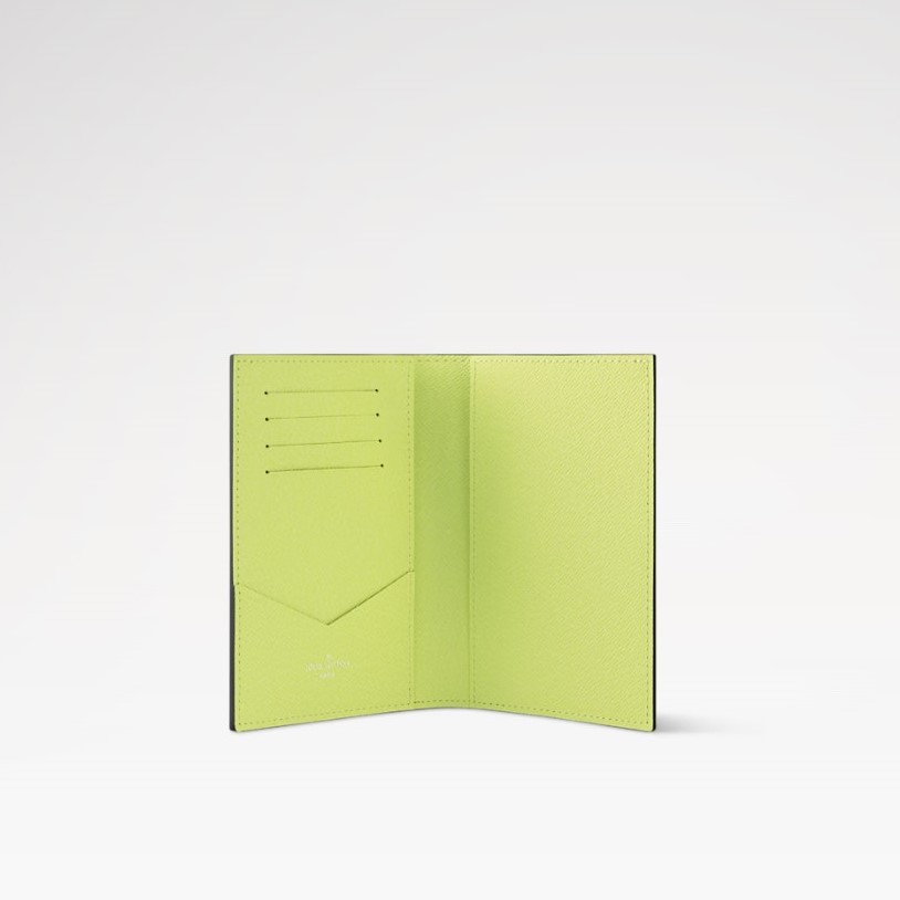L0vis Vvtt0n Passport Cover Lemon Yellow For Men 5.5in/14cm M14115