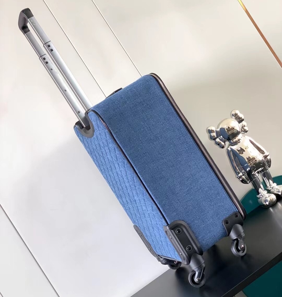 Ch**el Classic Suitcase Blue 19.7in/50cm