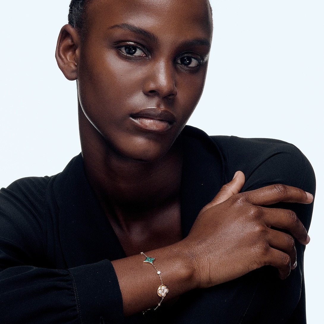 L0vis Vvtt0n Color Blossom BB Multi-Pattern Bracelet Gold-Toned For Women Q05979