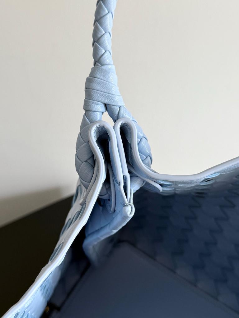 [True-to-ORIGINAL] B0tt*ga Ven*ta Large Parachute Lunar For Women 30cm/11.8in 796571VCPPT1441