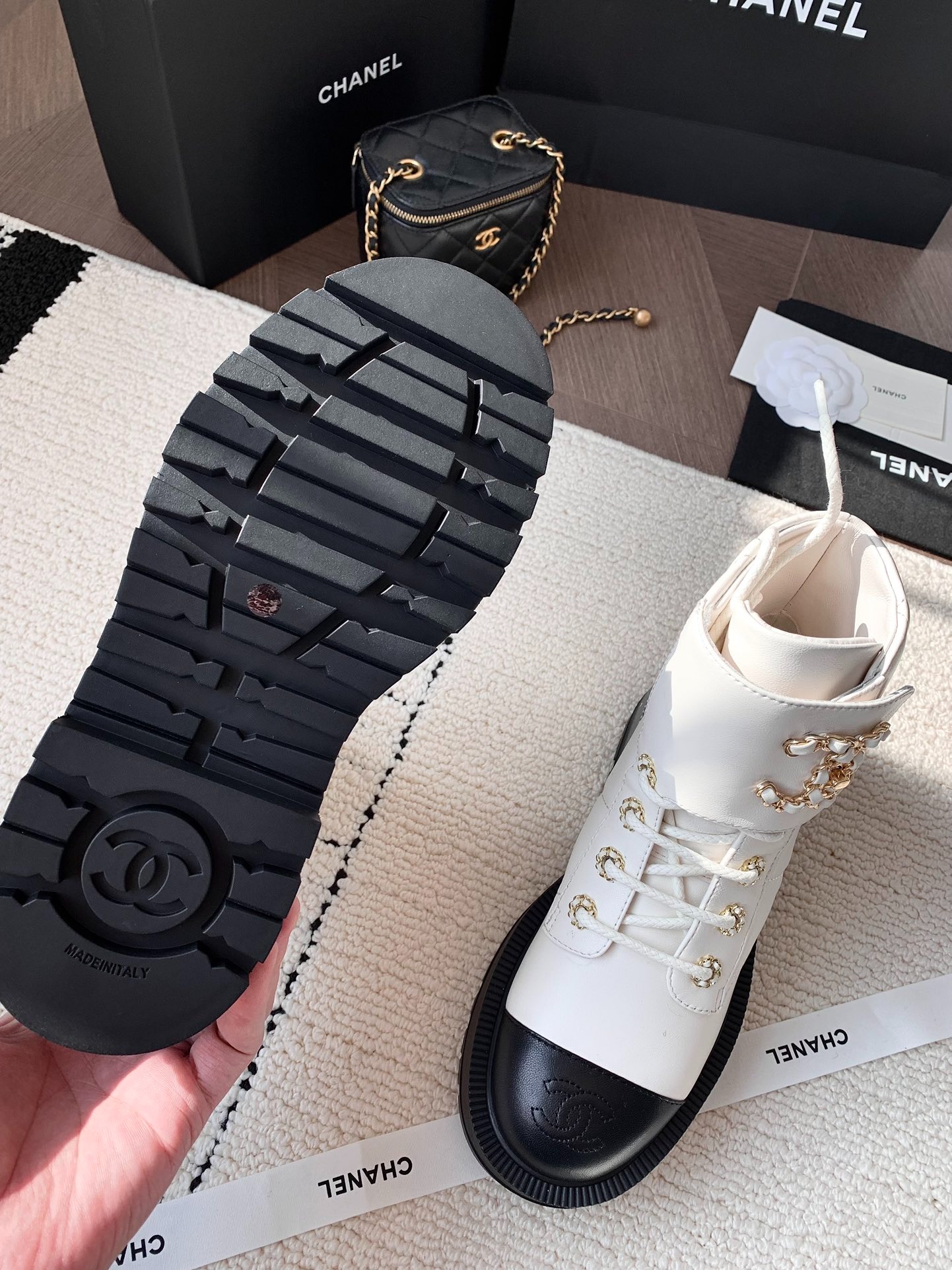 Ch**el Quilted Platform Ankle Boots White For Women