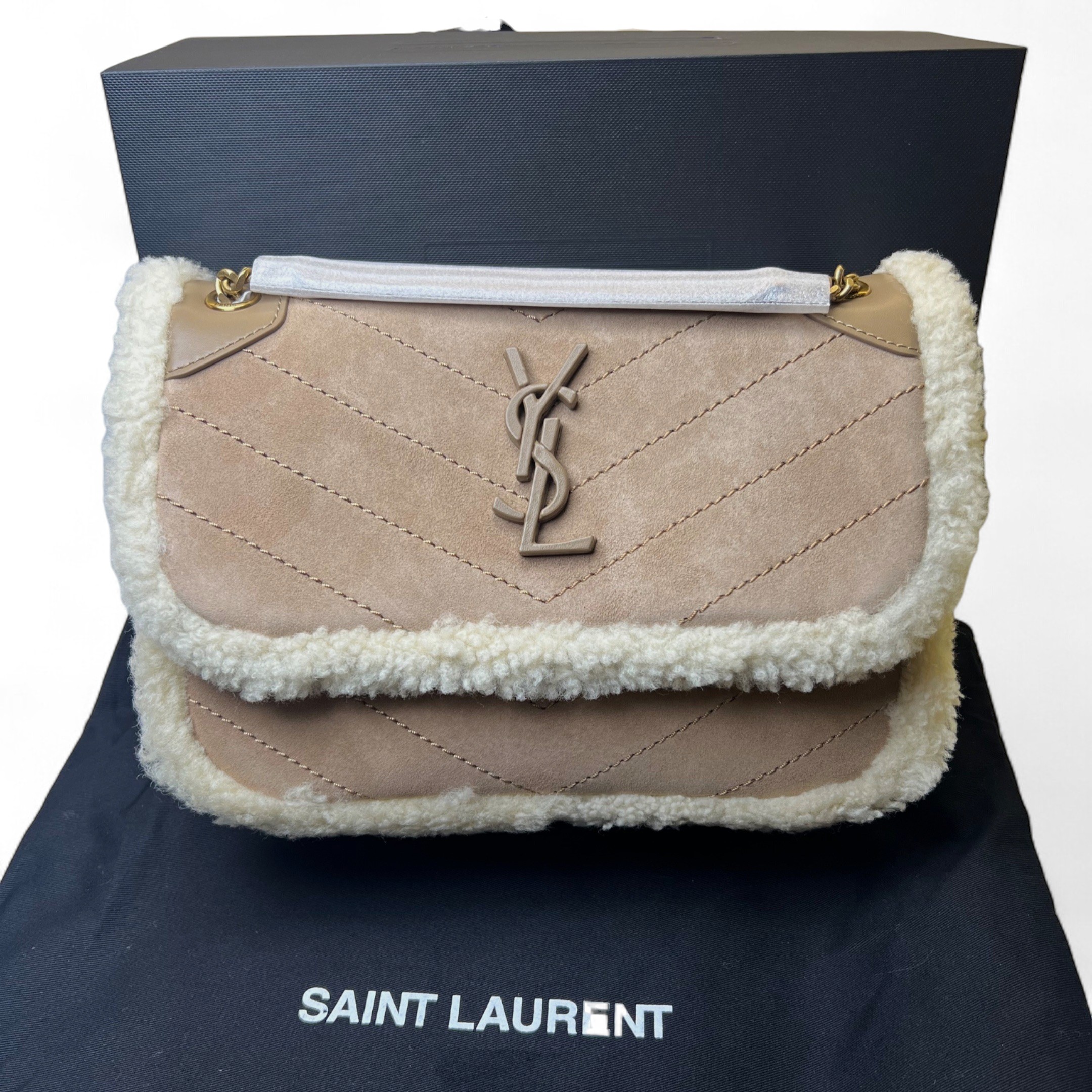 [True-to-ORIGINAL] Sa1nt Lau*nt Taupe Shearling Medium Niki Bag Brown For Women 8.66in/22cm